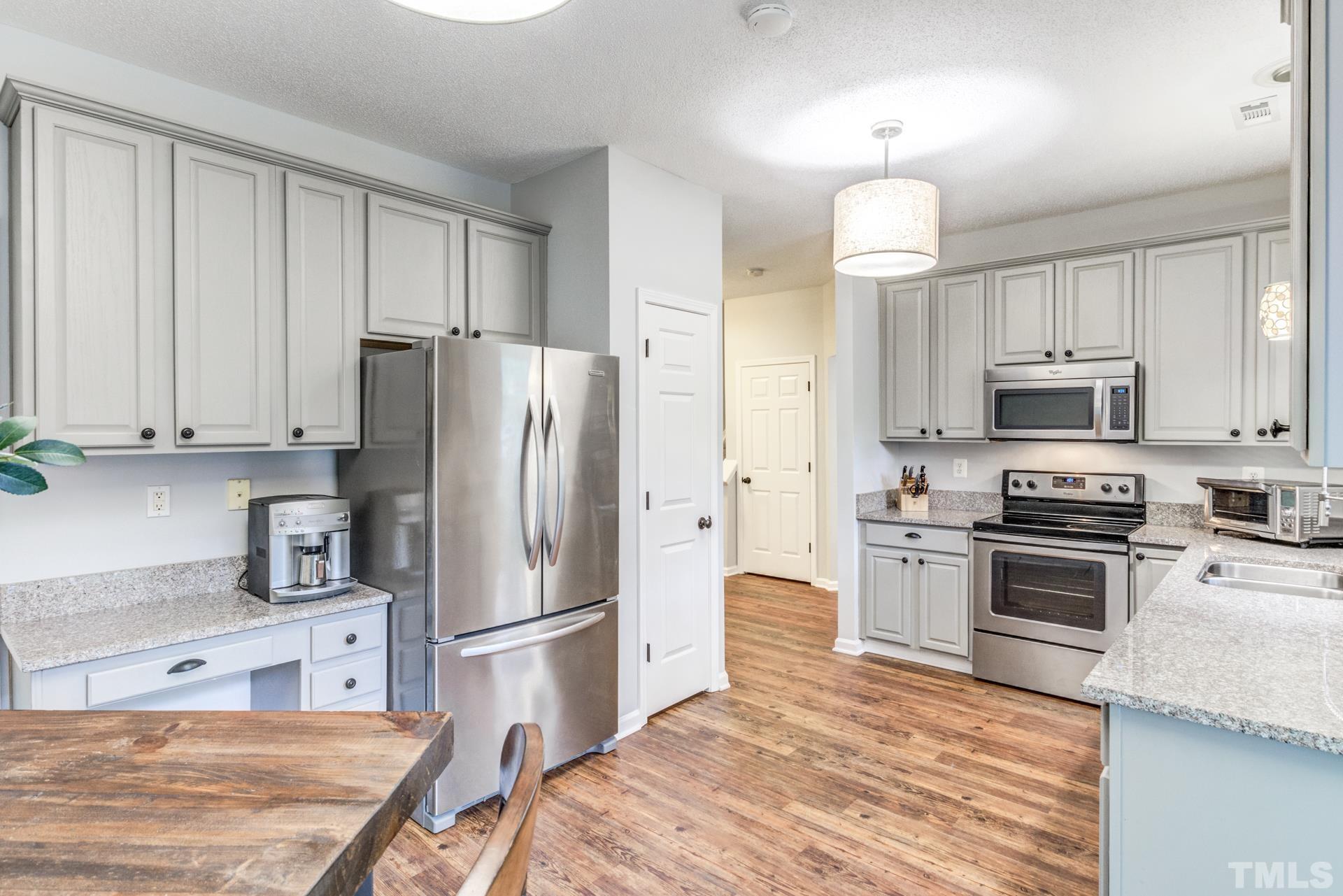 1124 Garnet Ridge Way Raleigh, NC 27607 - Photo 13 of 30