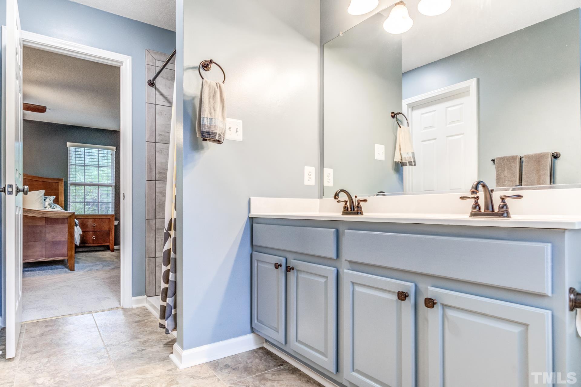 1124 Garnet Ridge Way Raleigh, NC 27607 - Photo 20 of 30