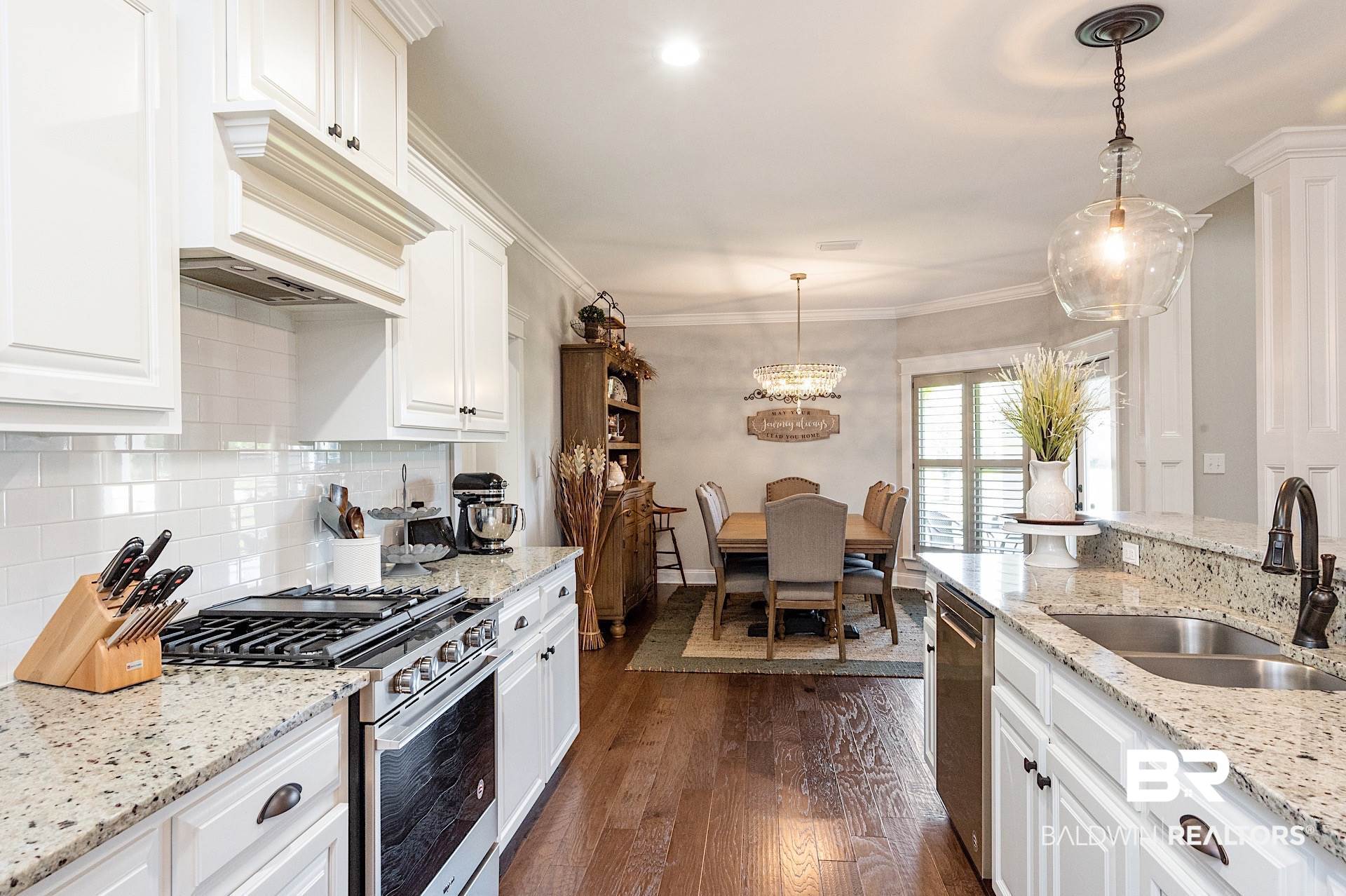 10705 Warrenton Road Daphne, AL 36526 - Photo 3 of 50 Gorgeous White Kitchen