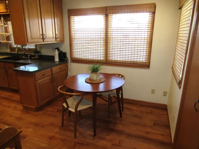 $249,900 | 1220 South Grant Avenue, Janesville, WI 53546