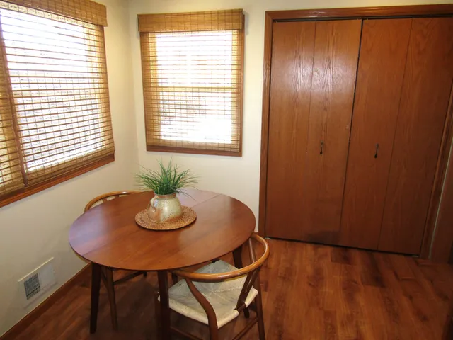 $249,900 | 1220 South Grant Avenue, Janesville, WI 53546