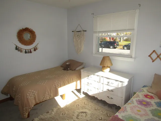 $249,900 | 1220 South Grant Avenue, Janesville, WI 53546