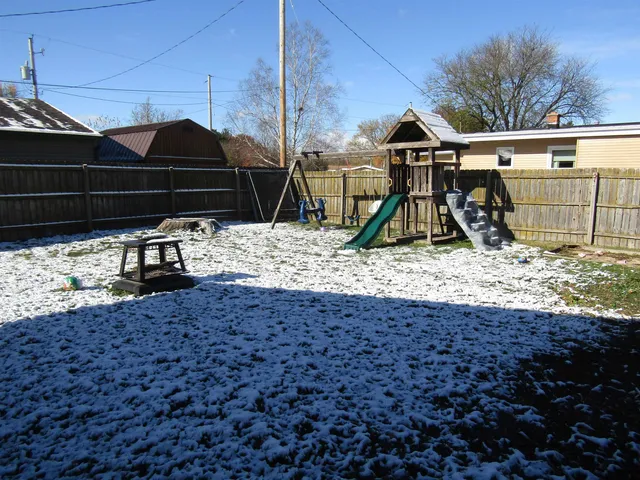 $249,900 | 1220 South Grant Avenue, Janesville, WI 53546