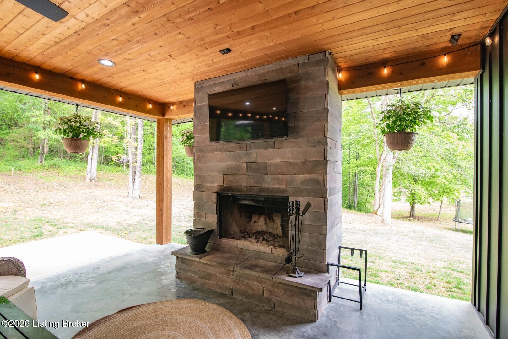 453 Cheslon Road Bonnieville, KY 42713 - Photo 39 of 45 new.Chelson Rd-303