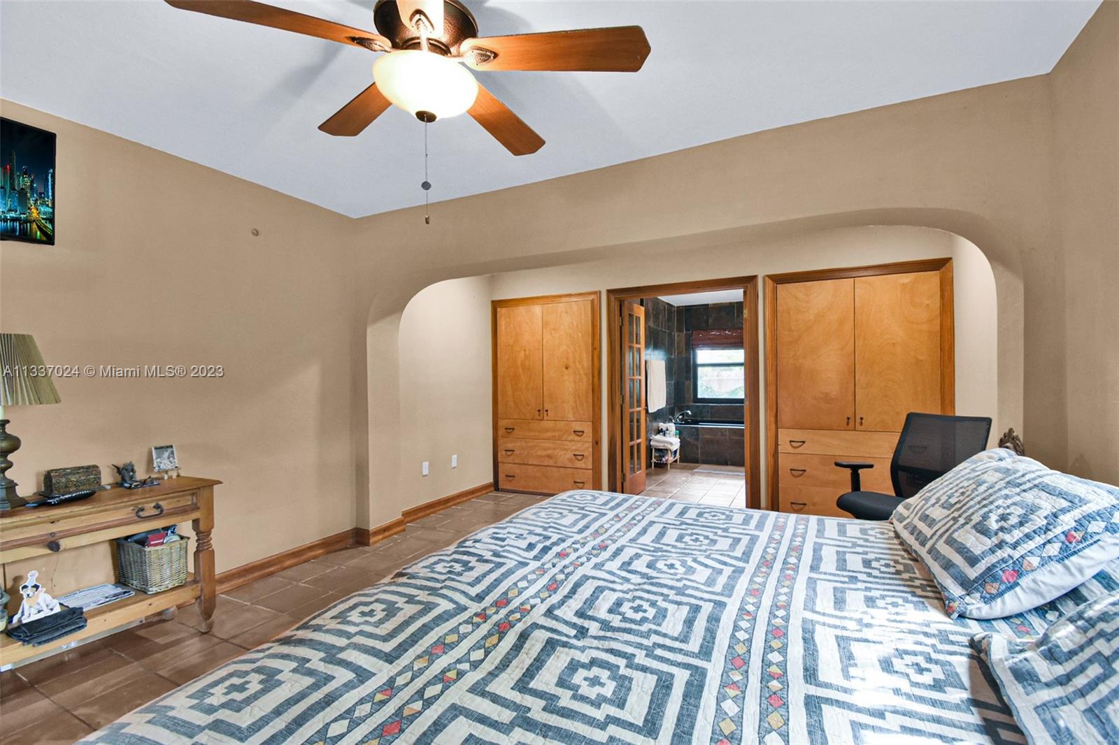 917 North 31st Road Hollywood, FL 33021 - Photo 18 of 31 Gallery Image 18