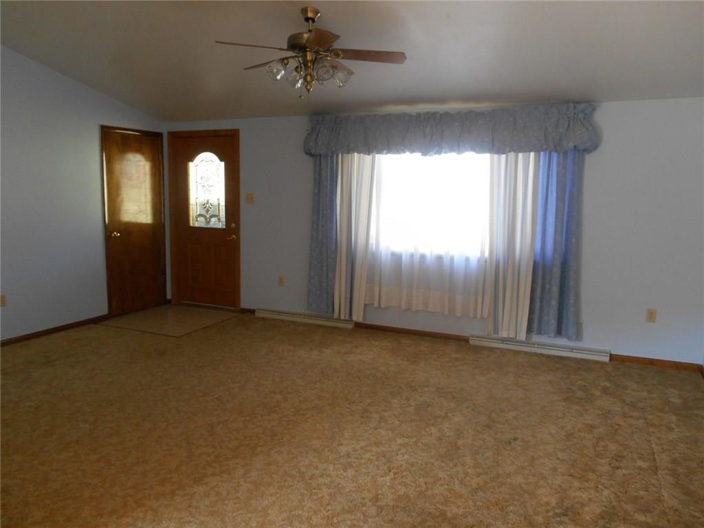 275 Lagonda Road Washington, PA 15301 - Photo 3 of 20