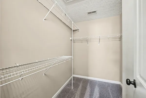 $1,800 | 1304 Freedom Drive, Clarksville, TN 37042