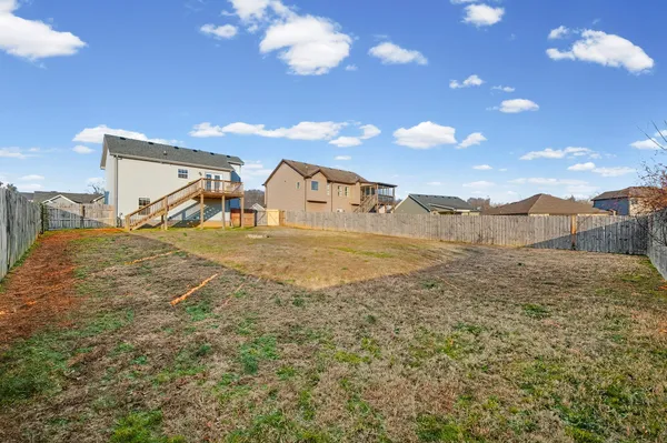 $1,800 | 1304 Freedom Drive, Clarksville, TN 37042