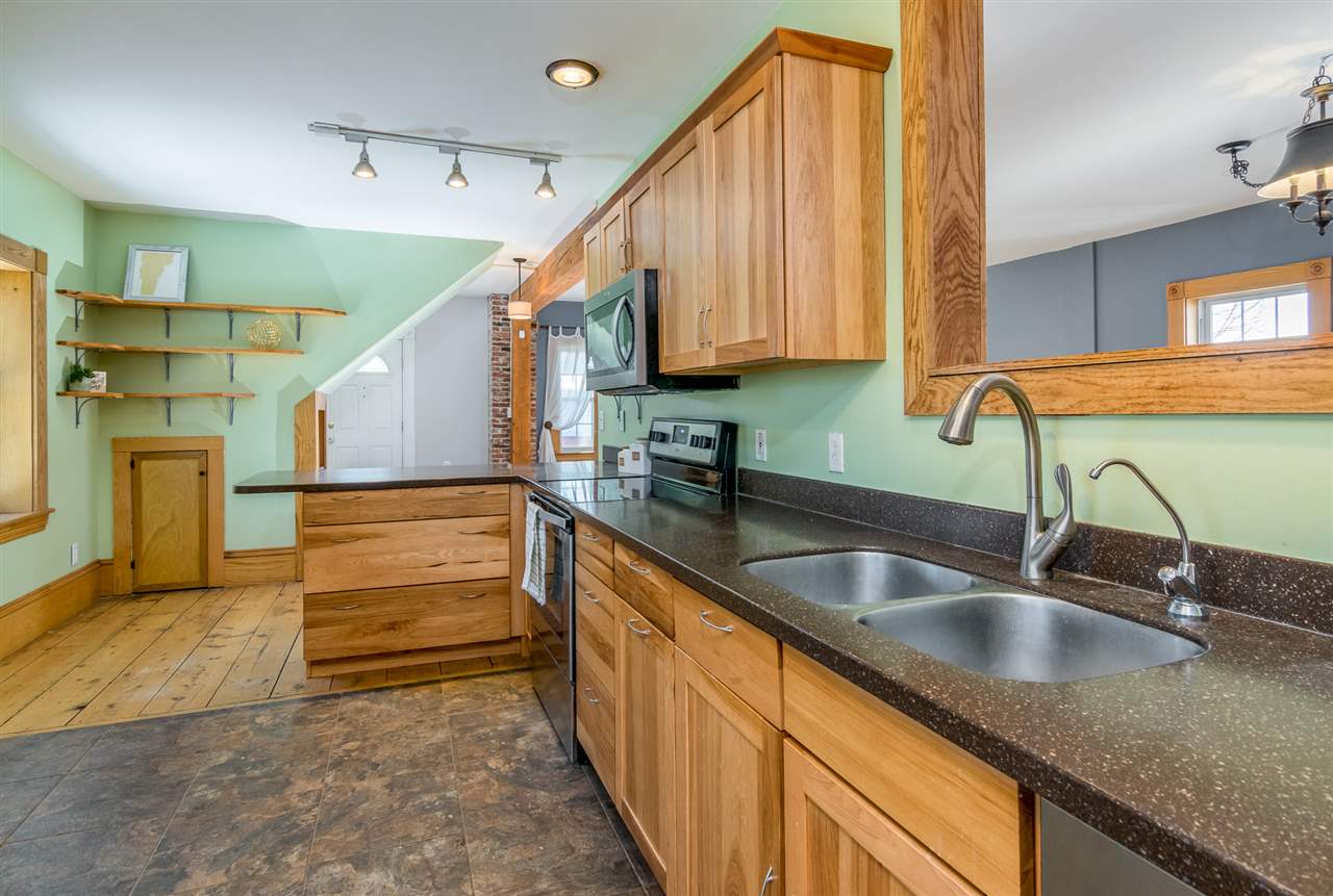 1471 Oakland Station Road Georgia, VT 05478 - Photo 6 of 40 Gallery Image 6