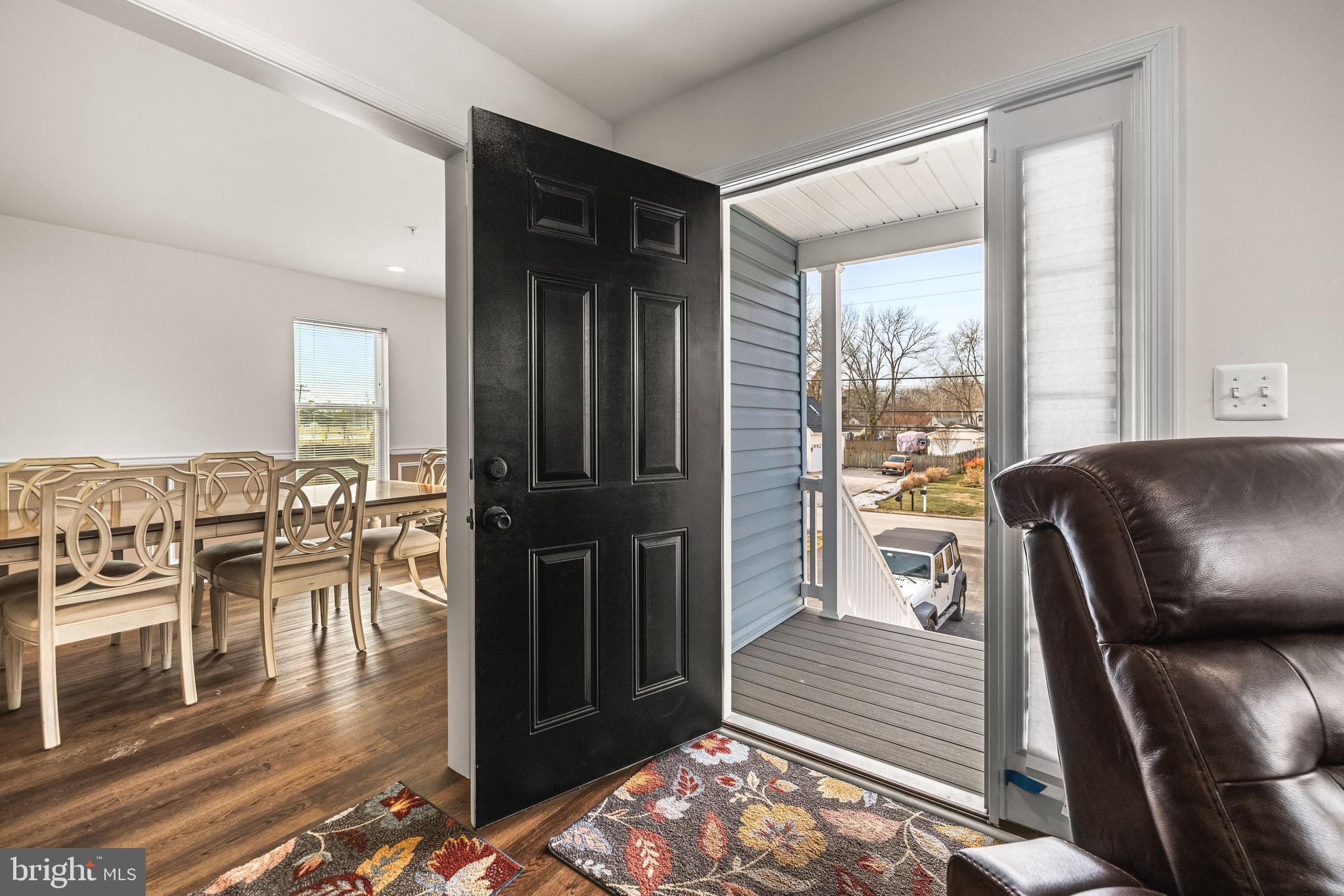 13107 Choptank Road Middle River, MD 21220 - Photo 3 of 42 a living room with furniture