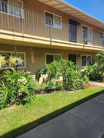 $280,000 | 12805 Mapleview Street, Unit 14, Lakeside, CA 92040