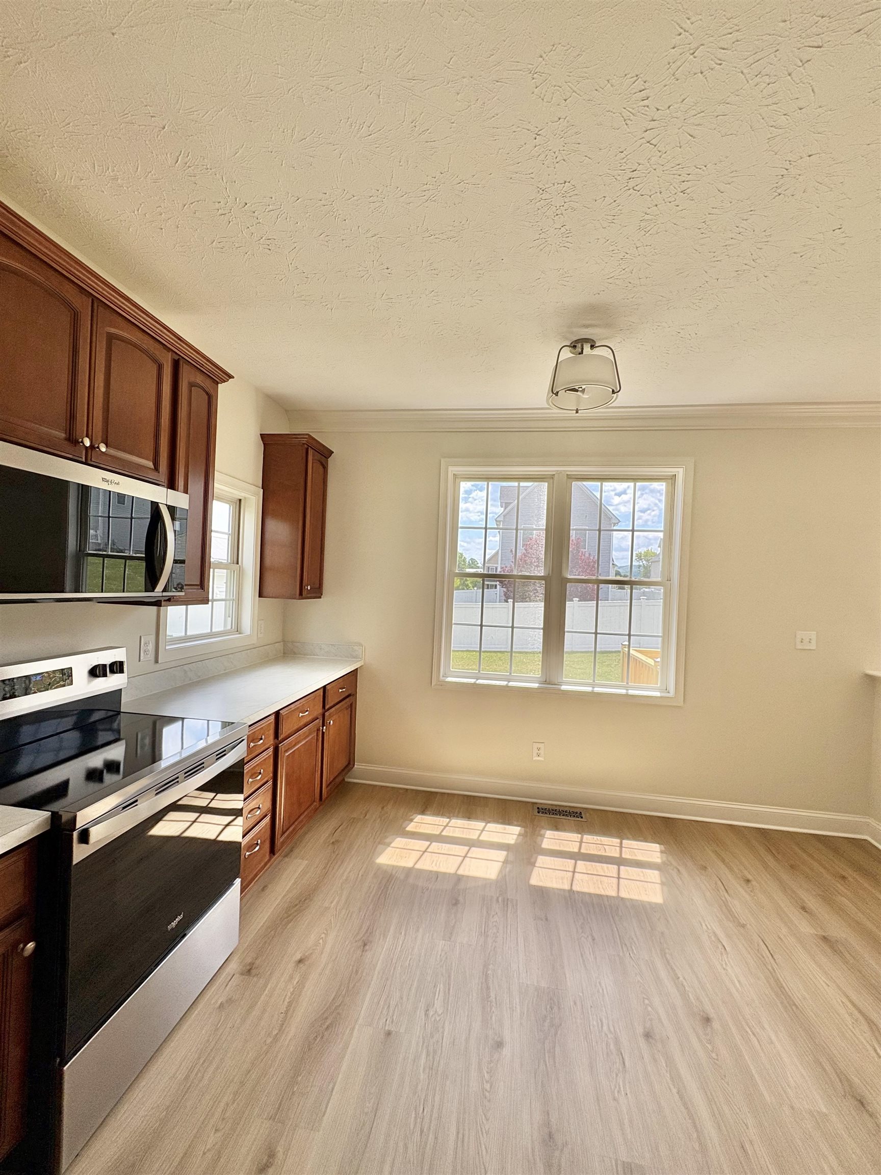 129 Forever Court Waynesboro, VA 22980 - Photo 10 of 29