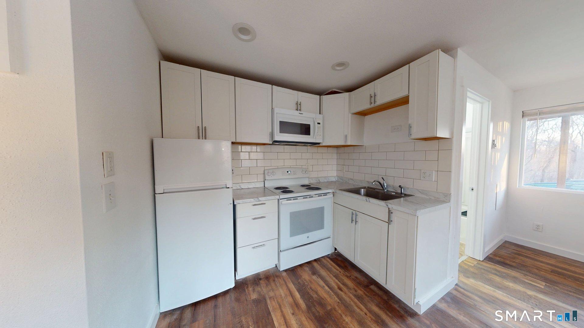 26 Sunset Terrace, Unit C18 Essex, CT 06426 - Photo 2 of 6