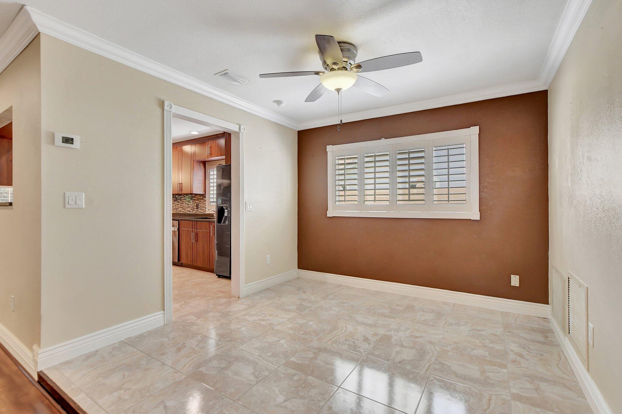 9032 Southwest 1st Street Boca Raton, FL 33428 - Photo 10 of 37 13-web-or-mls-DSC_1176