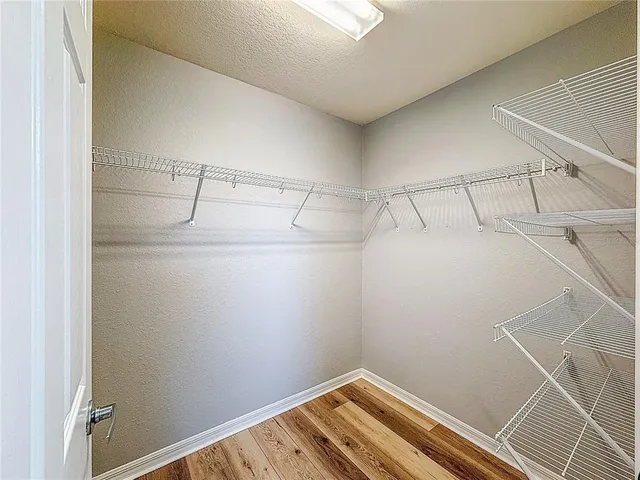 $2,400 | 6945 Gideon Circle, Zephyrhills, FL 33541