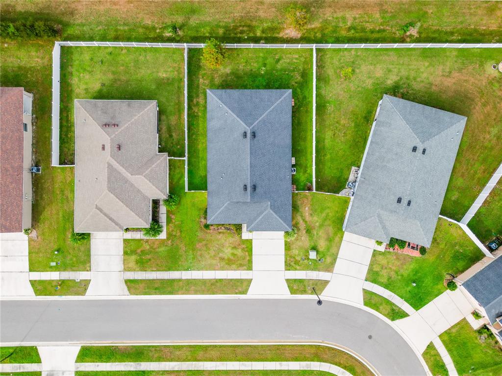 6945 Gideon Circle Zephyrhills, FL 33541 - Photo 42 of 45