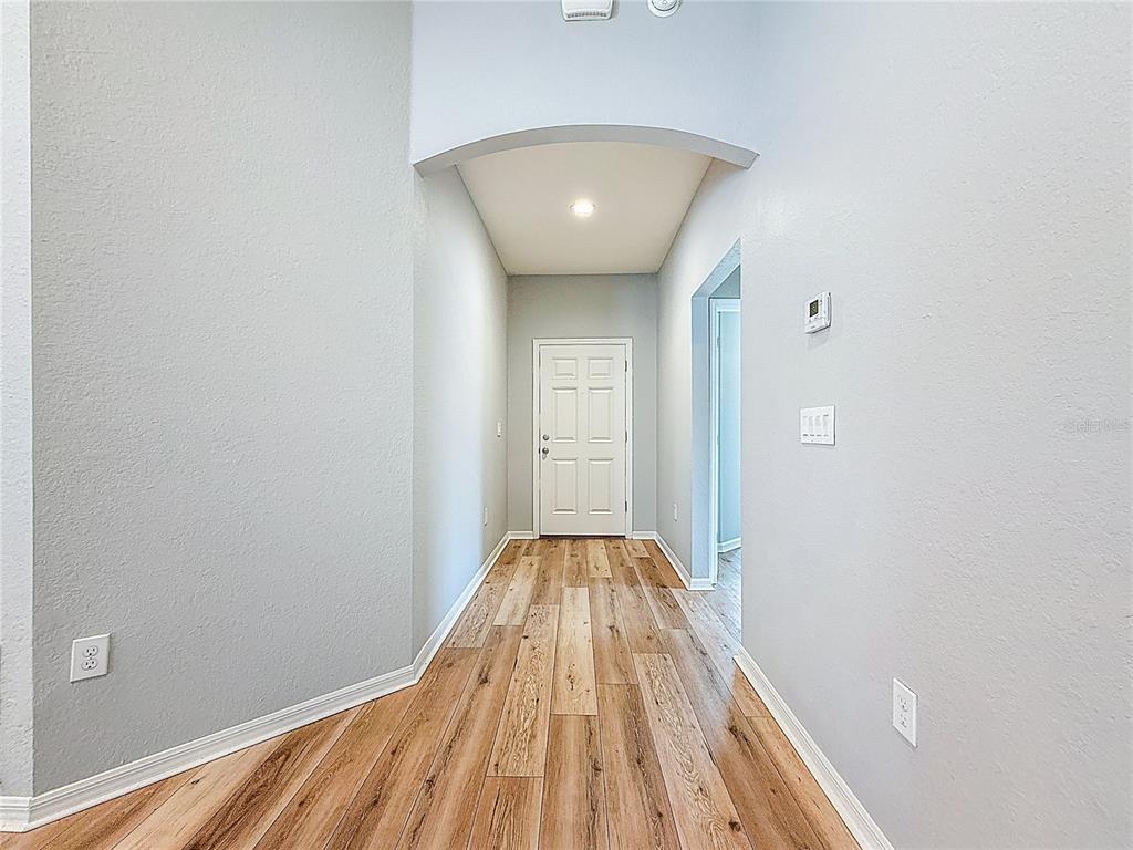 6945 Gideon Circle Zephyrhills, FL 33541 - Photo 5 of 45