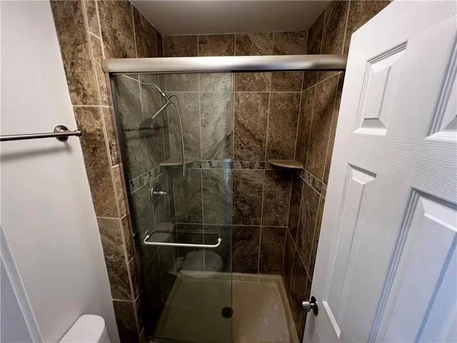 $249,900 | 2106 Southwest Still Meadows Lane, Blue Springs, MO 64015