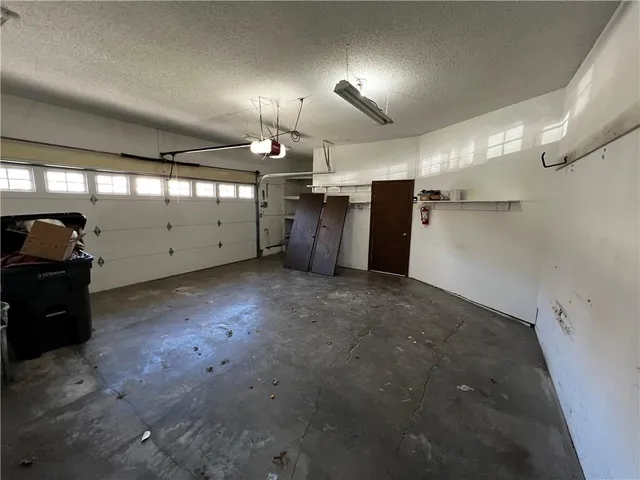 $249,900 | 2106 Southwest Still Meadows Lane, Blue Springs, MO 64015