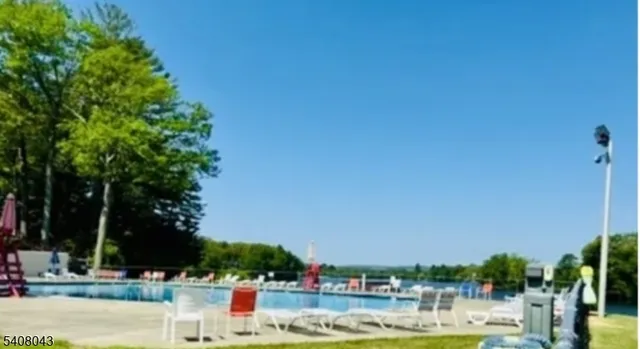 $149,999 | 230 D Lake Shore, Unit D, Montague, NJ 07827