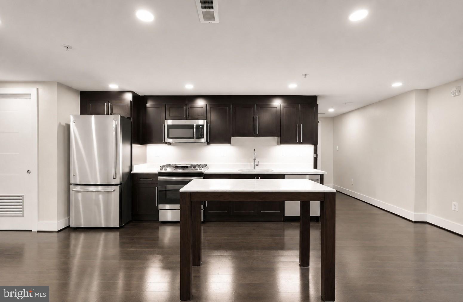 1331 K Street Southeast, Unit 102 Washington, DC 20003 - Photo 13 of 21