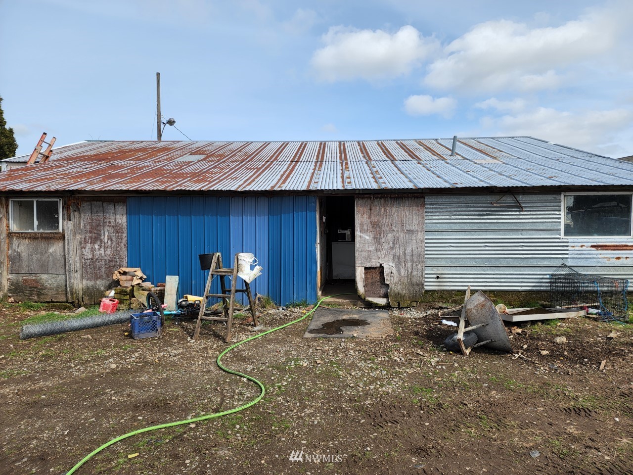 17025 Hannus Road Southeast Yelm, WA 98597 - Photo 19 of 29 Gallery Image 19