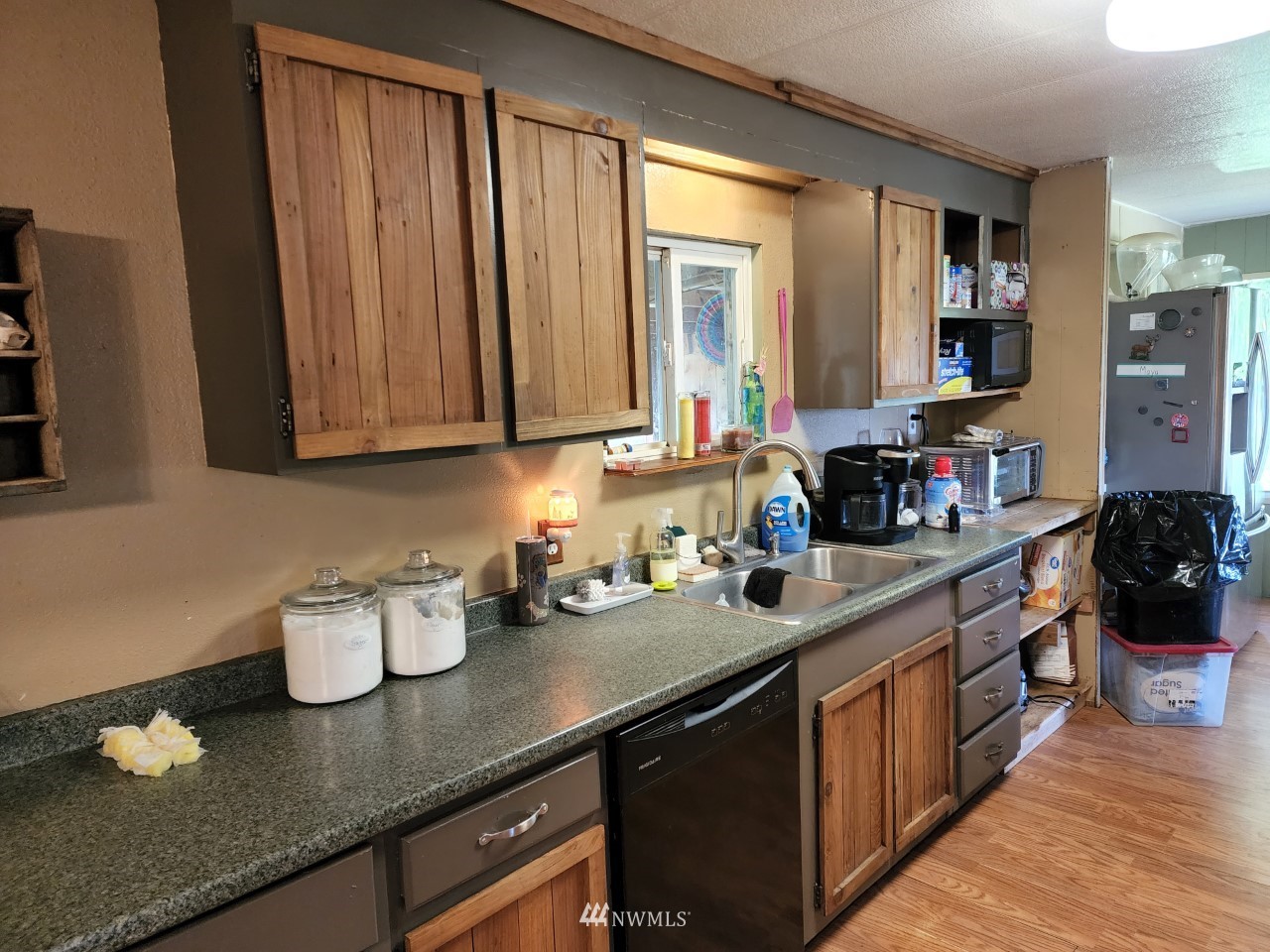 17025 Hannus Road Southeast Yelm, WA 98597 - Photo 4 of 29 Gallery Image 4