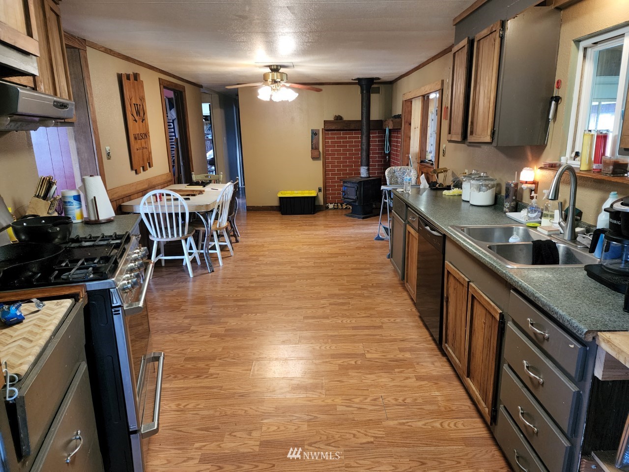 17025 Hannus Road Southeast Yelm, WA 98597 - Photo 6 of 29 Gallery Image 6