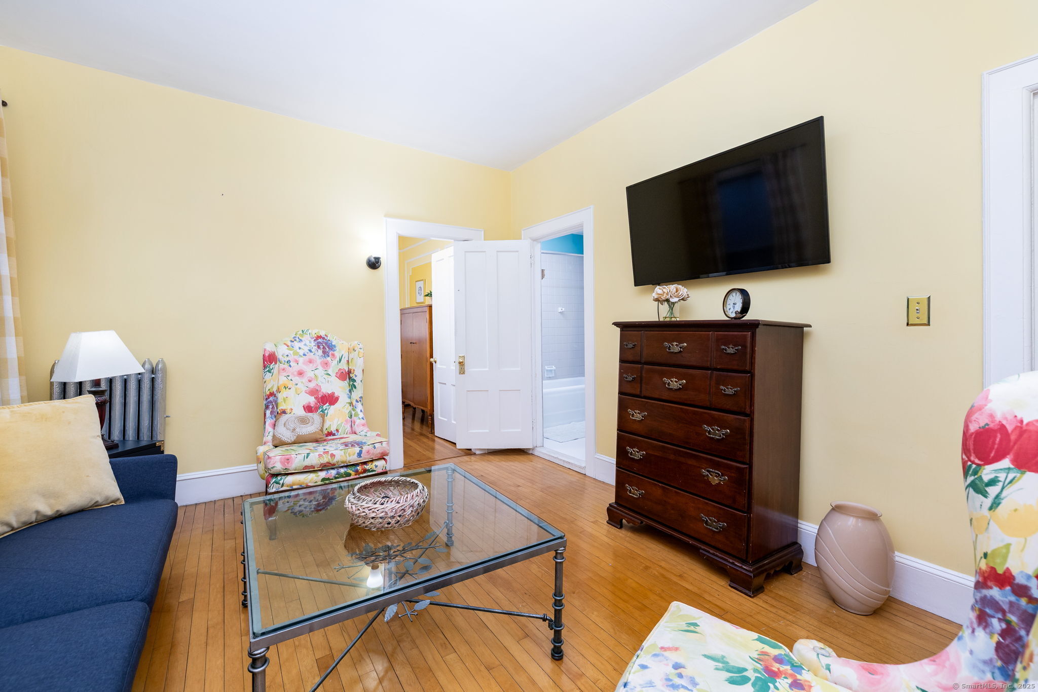 8 Pearl Street Groton, CT 06355 - Photo 17 of 40