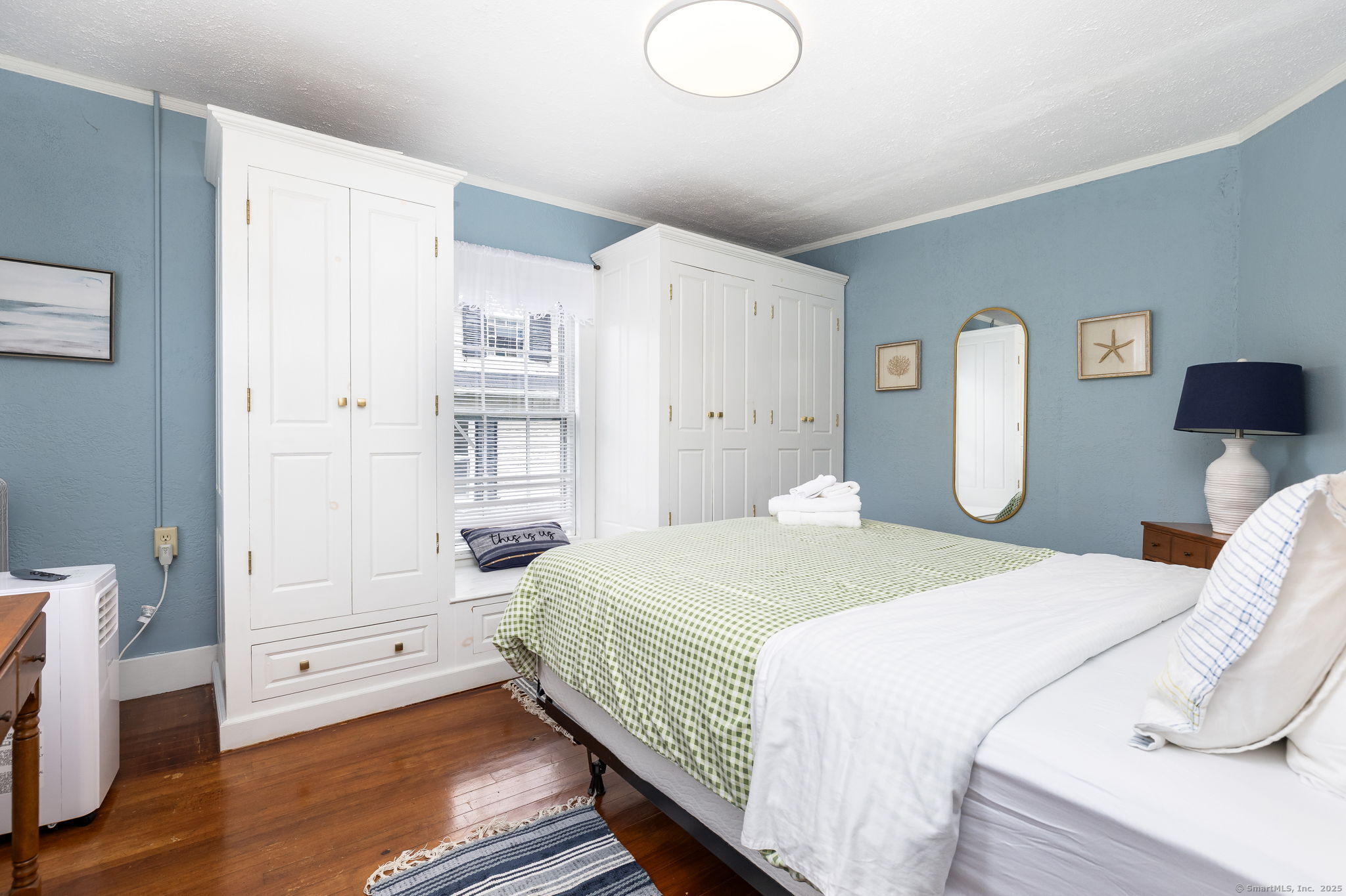 8 Pearl Street Groton, CT 06355 - Photo 34 of 40 Upper Level