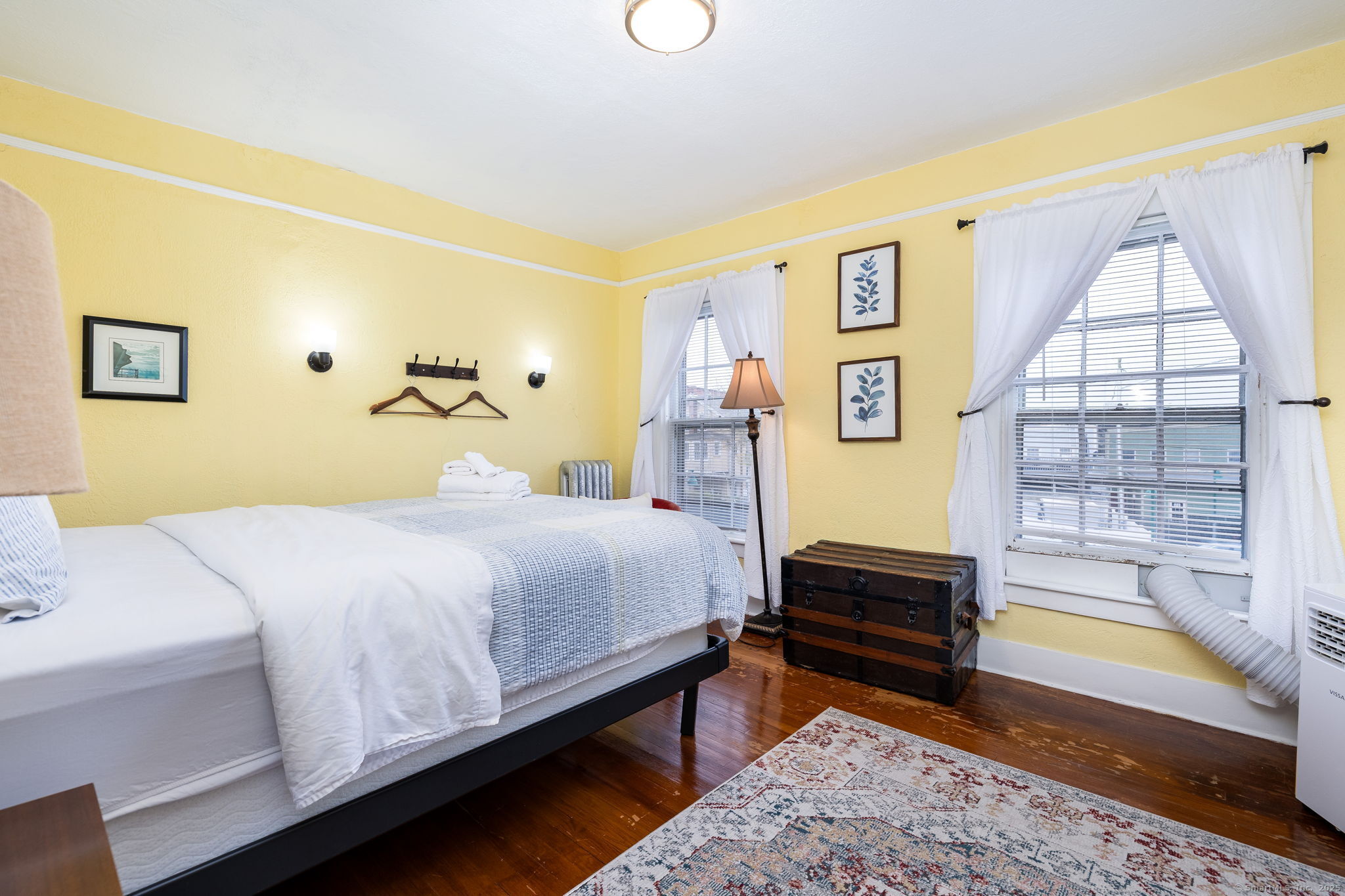 8 Pearl Street Groton, CT 06355 - Photo 36 of 40 Upper Level