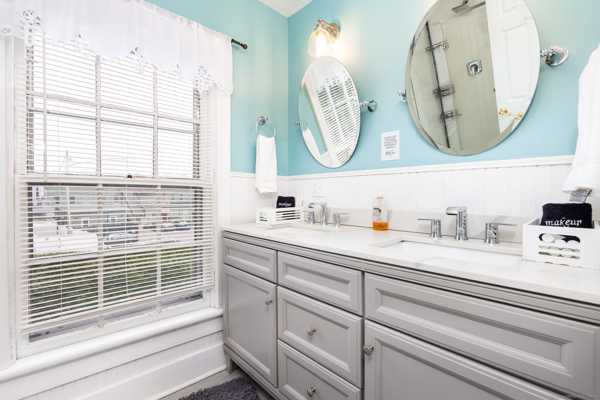 8 Pearl Street Groton, CT 06355 - Photo 39 of 40 Upper Level