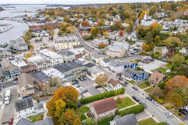 $1,200,000 | 8 Pearl Street, Groton, CT 06355