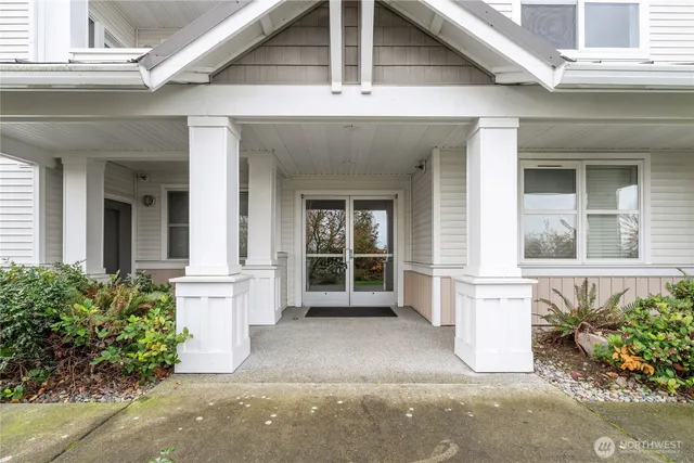 $240,000 | 2840 Southwest Raymond Street, Unit 203, Seattle, WA 98126