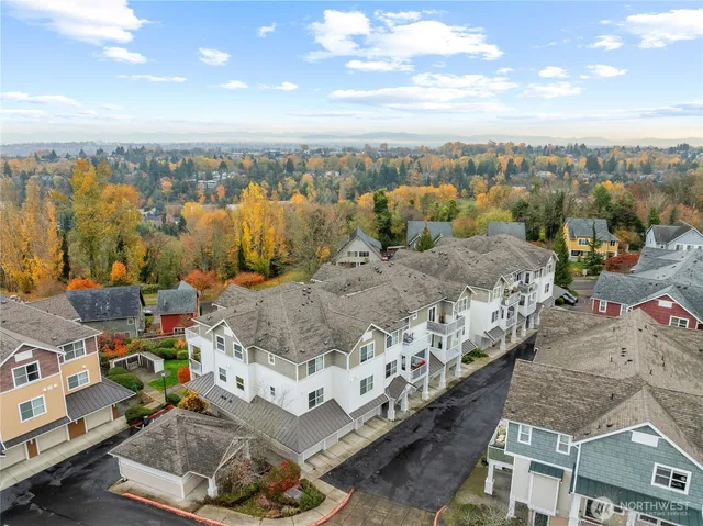 $240,000 | 2840 Southwest Raymond Street, Unit 203, Seattle, WA 98126