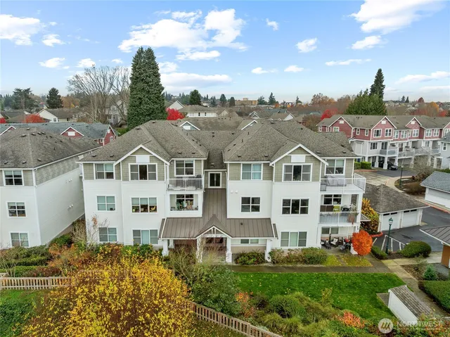 $240,000 | 2840 Southwest Raymond Street, Unit 203, Seattle, WA 98126