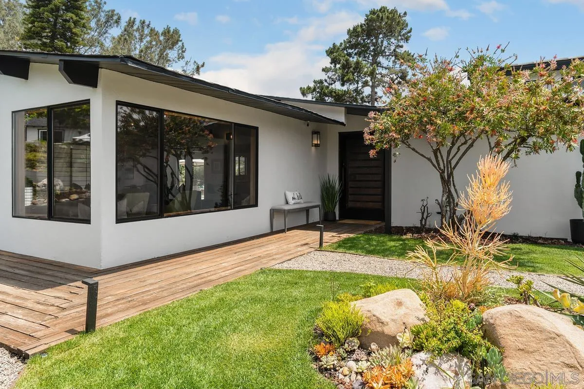 465 Glencrest Drive Solana Beach, CA 92075 - Photo 2 of 28 a view of a porch with a yard