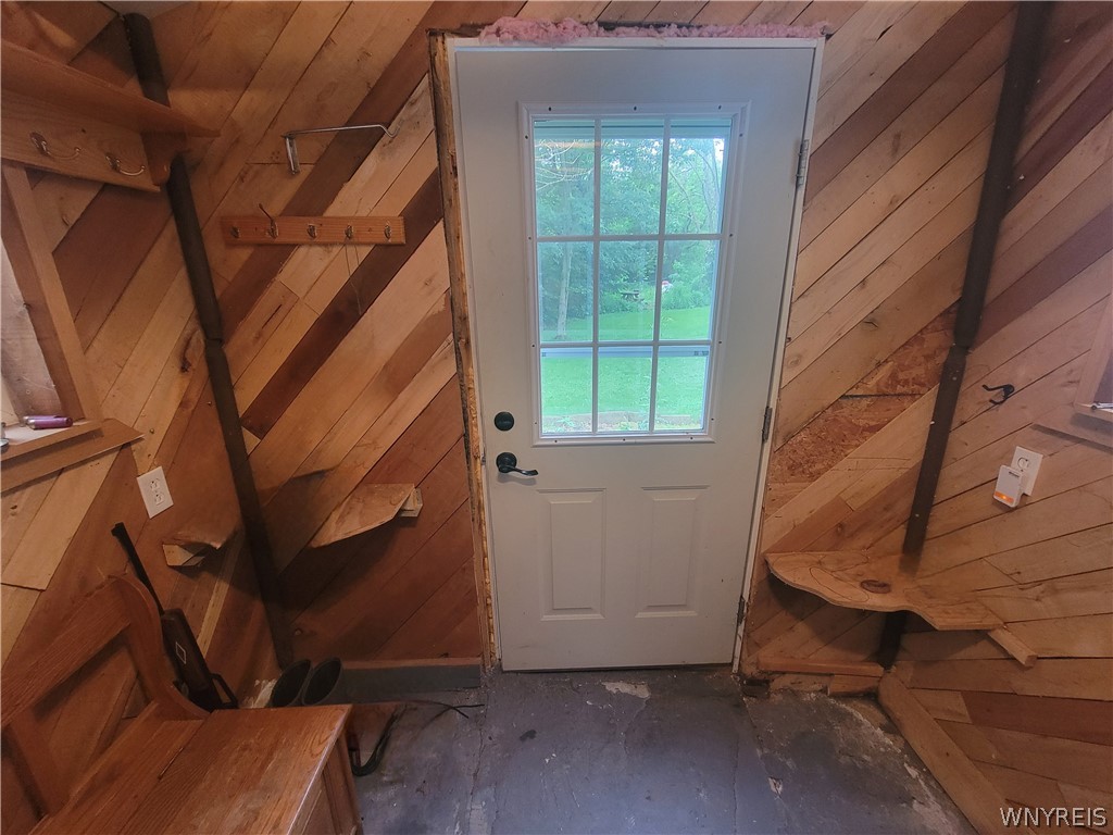5074 Lower Mountain Road Lockport, NY 14094 - Photo 5 of 29