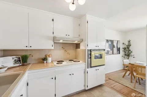 $948,000 | 89 Athens Street, San Francisco, CA 94112