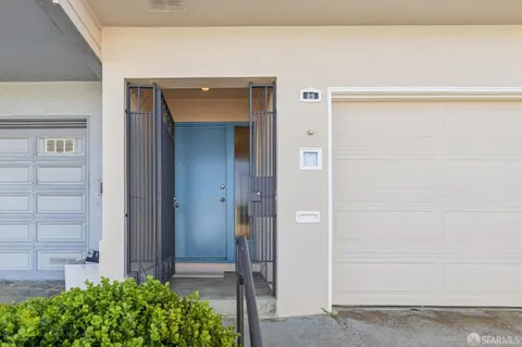 $948,000 | 89 Athens Street, San Francisco, CA 94112