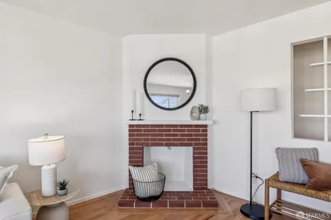 $948,000 | 89 Athens Street, San Francisco, CA 94112