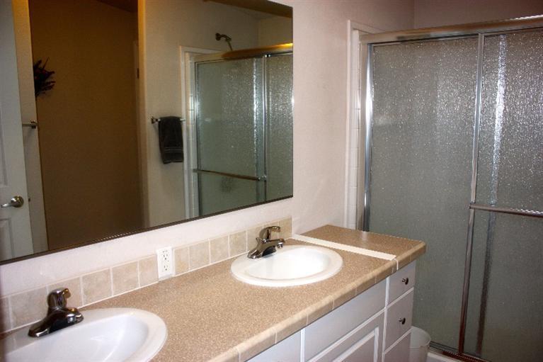 10 East South Stage Road, Unit 409 Medford, OR 97501 - Photo 12 of 16 Additional Photo