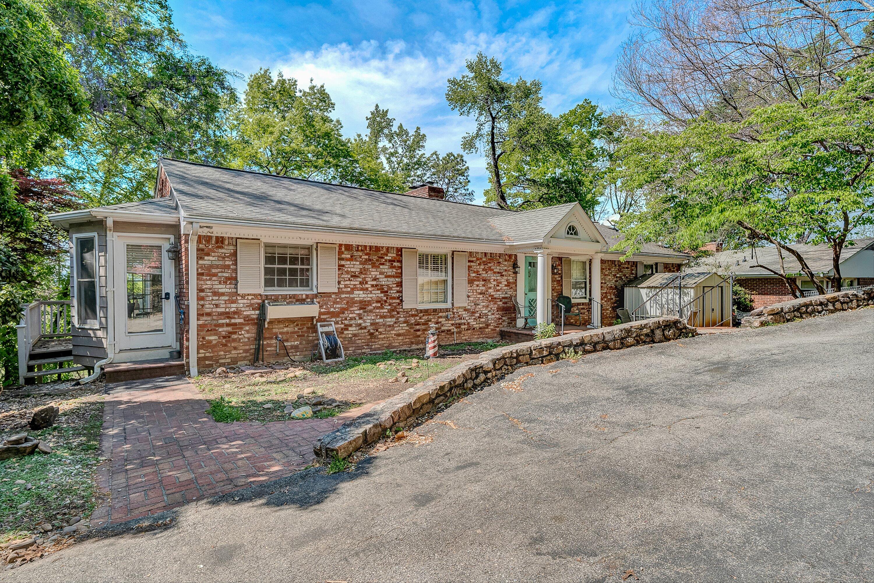 3125 Burnleigh Road Southwest Roanoke, VA 24014 - Photo 2 of 39 02-VM-02676