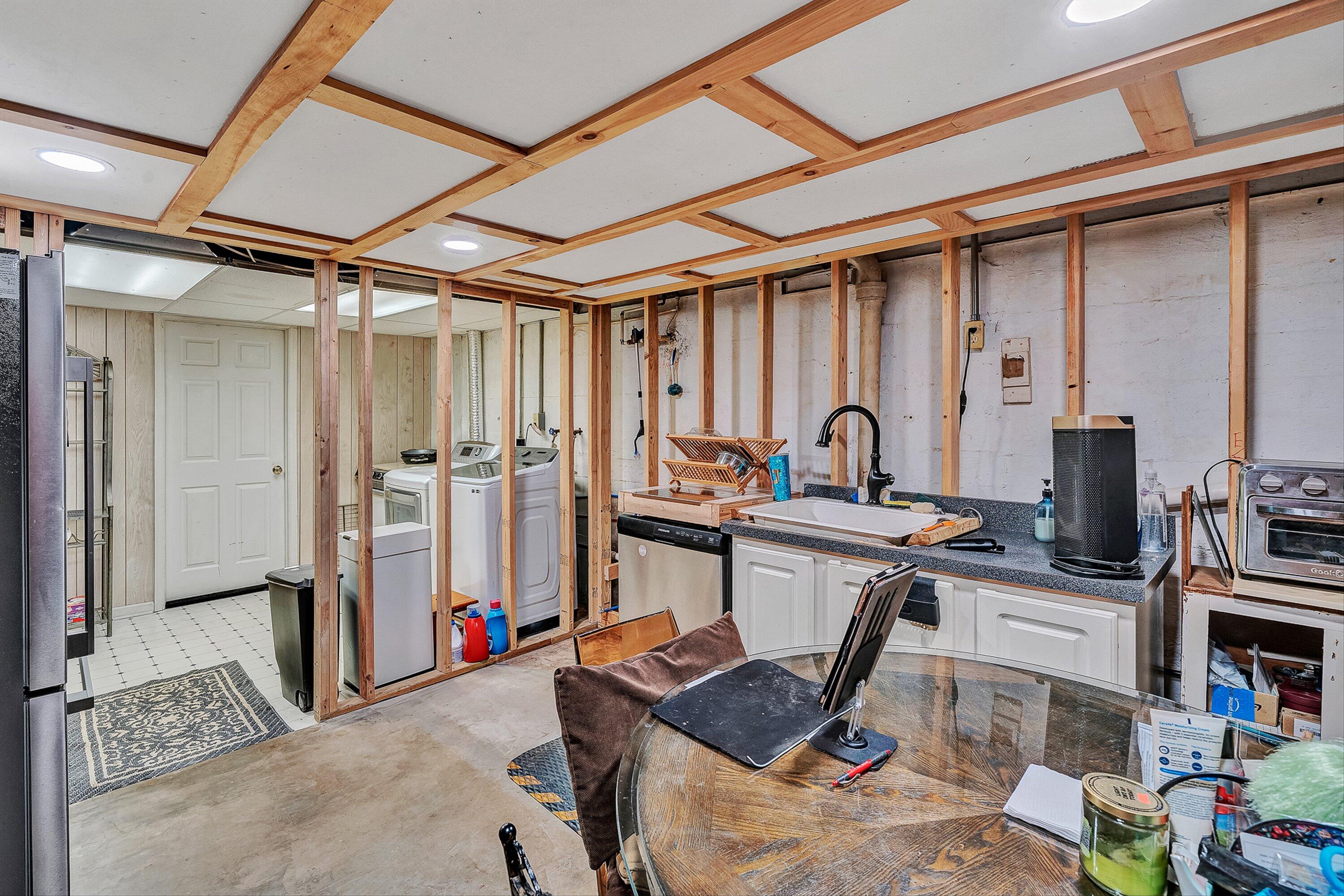 3125 Burnleigh Road Southwest Roanoke, VA 24014 - Photo 28 of 39 28-VM-02757