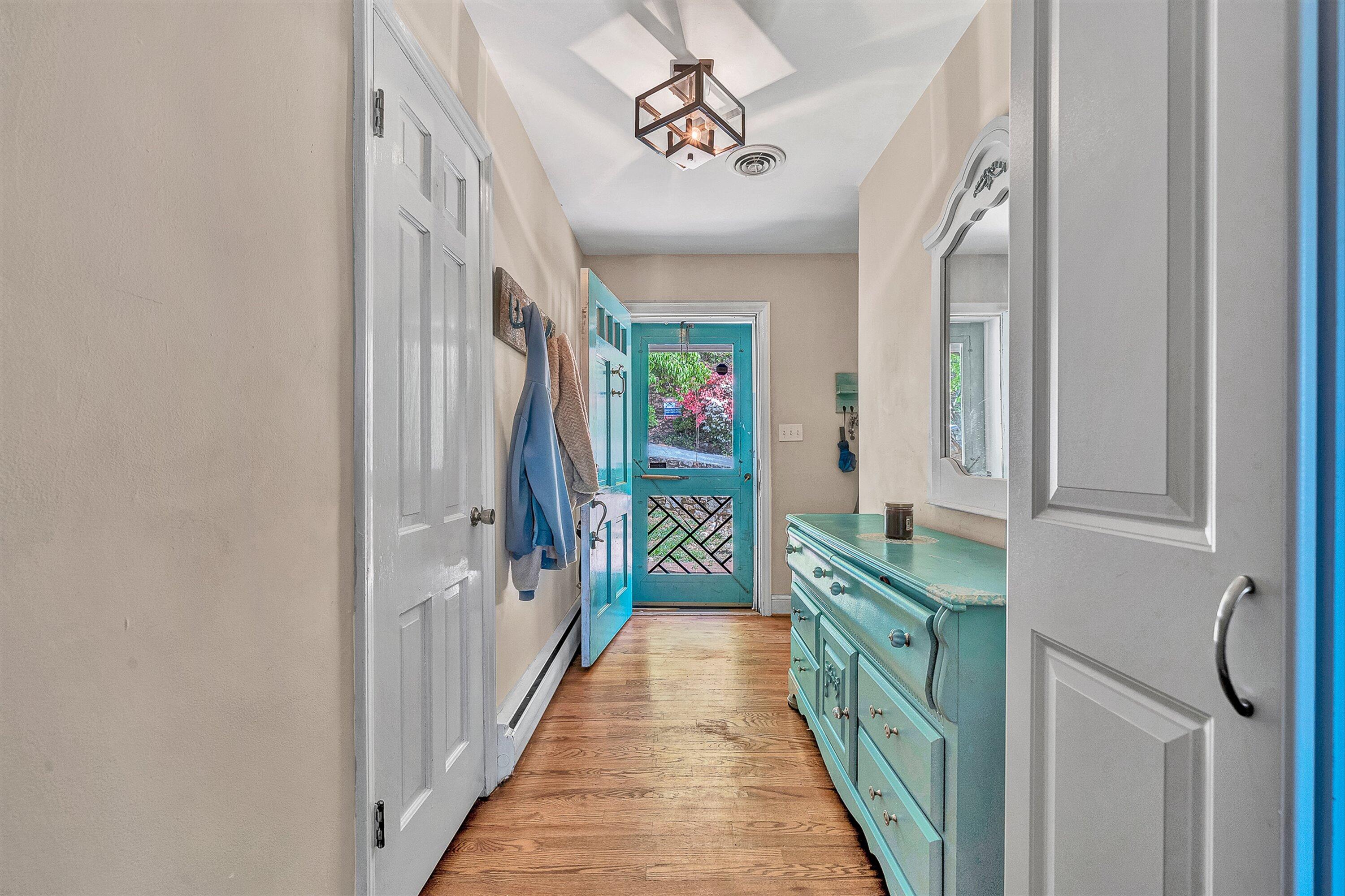 3125 Burnleigh Road Southwest Roanoke, VA 24014 - Photo 3 of 39 03-VM-02679