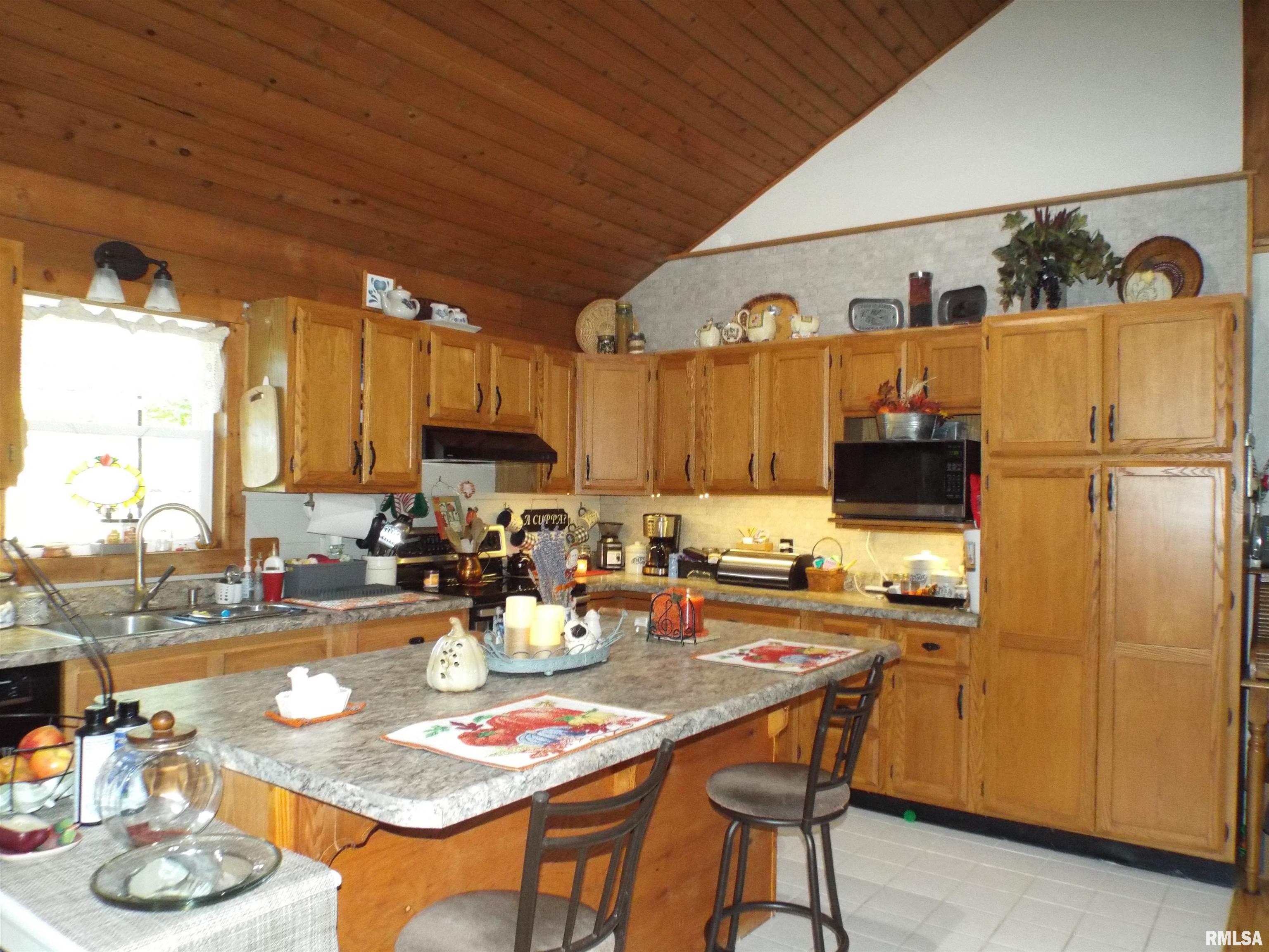 2495 North Reed Station Road Carbondale, IL 62901 - Photo 11 of 52