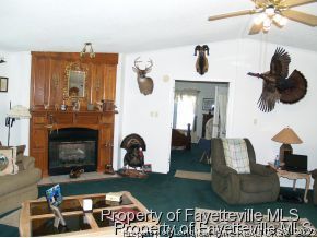 2090 Pages Lake Road St. Pauls, NC 28384 - Photo 8 of 21 Gallery Image 8