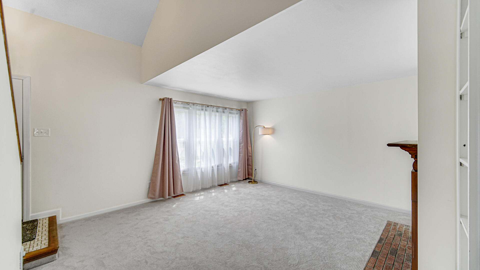 771 Kenmare Parkway Crown Point, IN 46307 - Photo 5 of 20 a view of an empty room and window