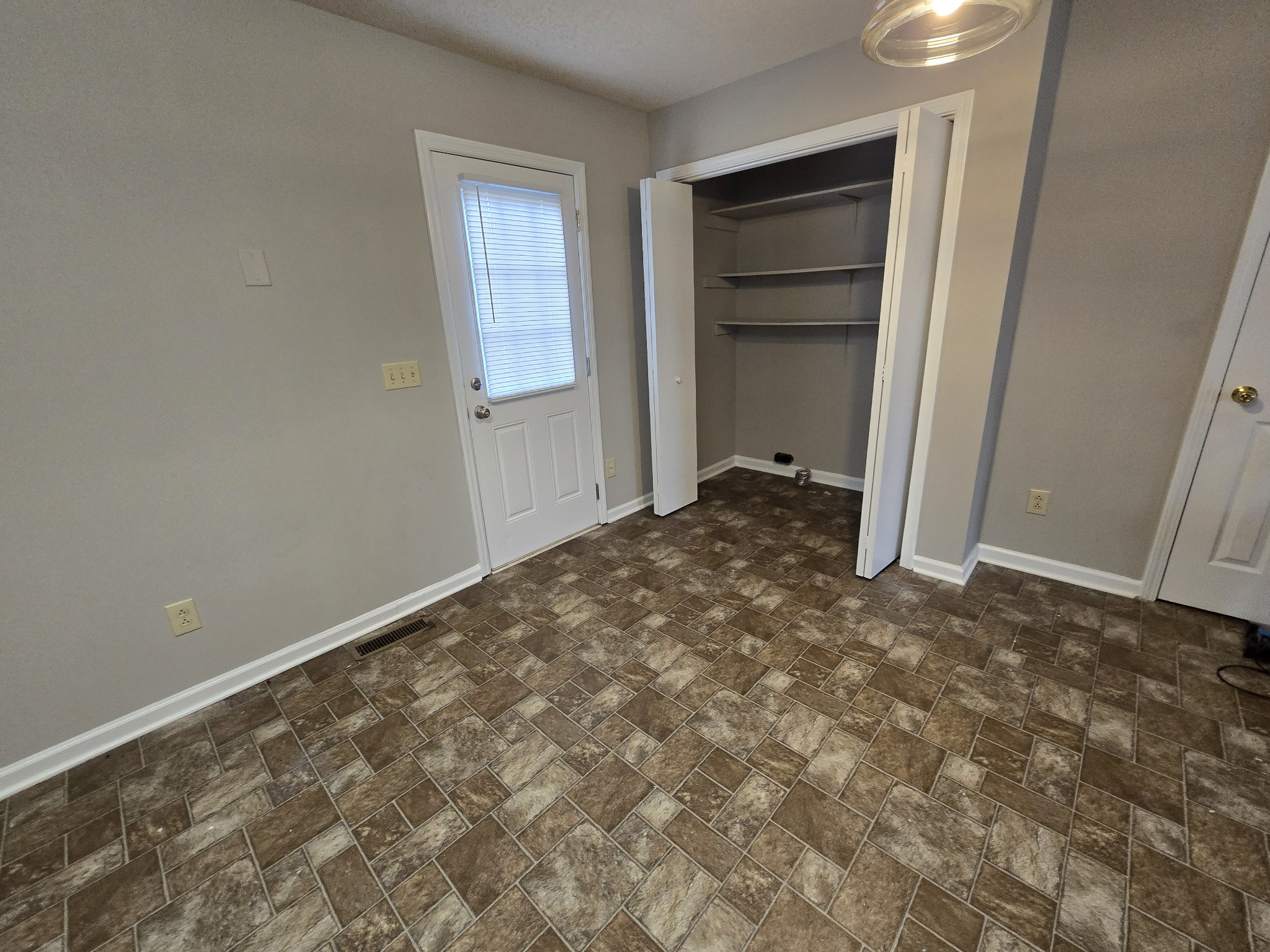 224 Hunter Drive Columbia, TN 38401 - Photo 7 of 13