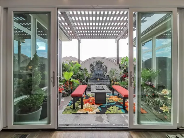 $2,058,900 | 15915 Glenfinnan Way, Belton, MO 64012